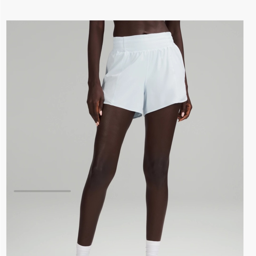 Lululemon Hotty Hot HR short 4” Size 6
